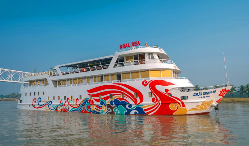 Luxury Cruise Ship in Sundarban