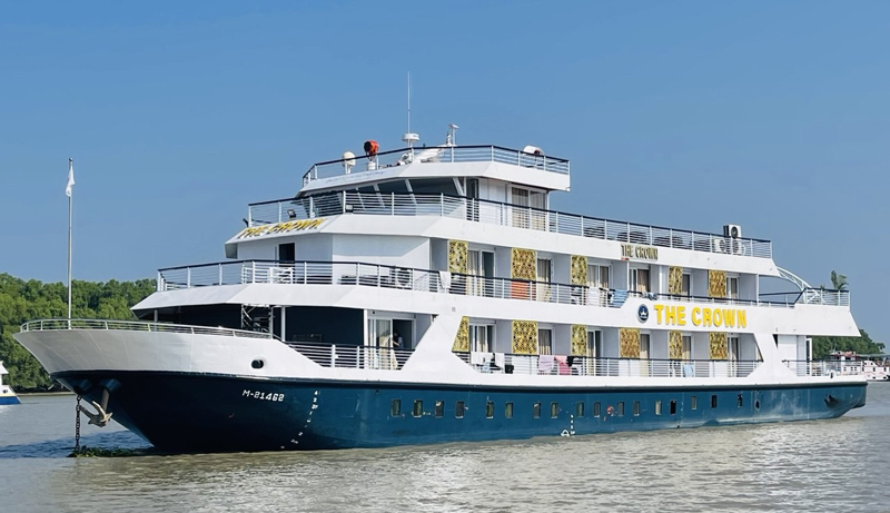 Luxury Cruise Ship in Sundarban
