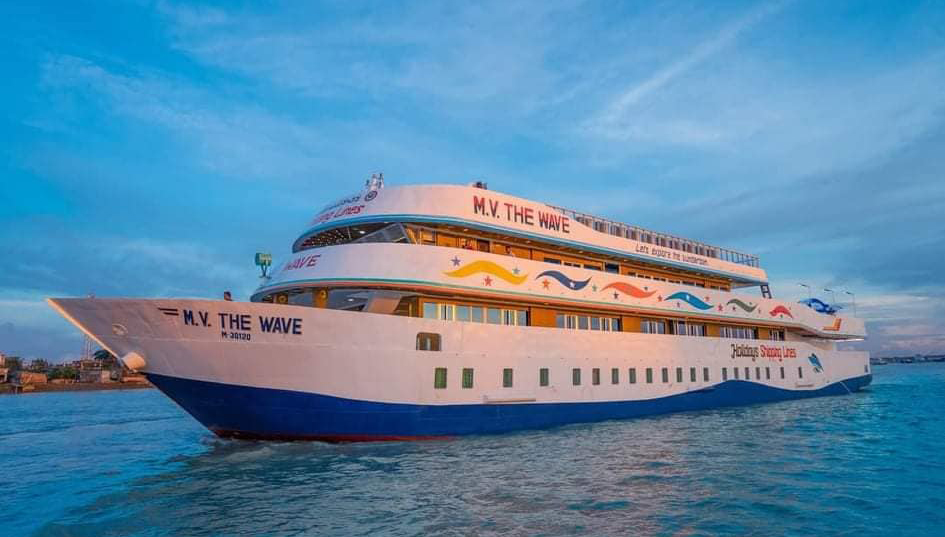 Luxury Cruise Ship in Sundarban
